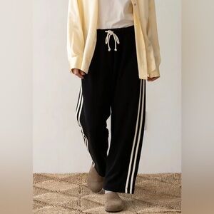 Donni eco terry stripe crop pants in jet